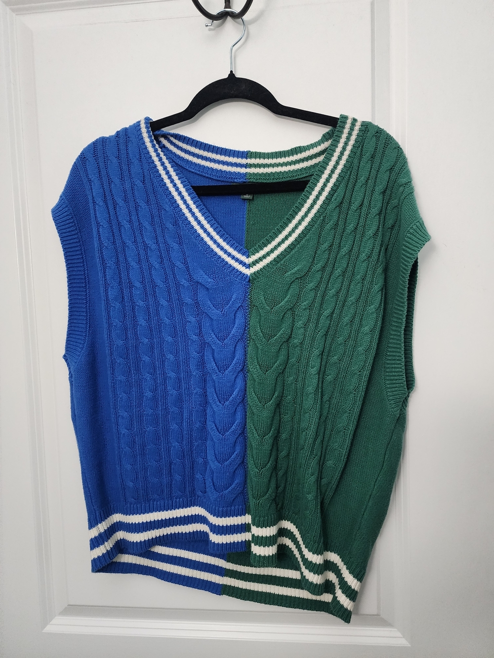 5/$30 wild fable Blue and Green Cable-Knit V-Neck Sweater Vest